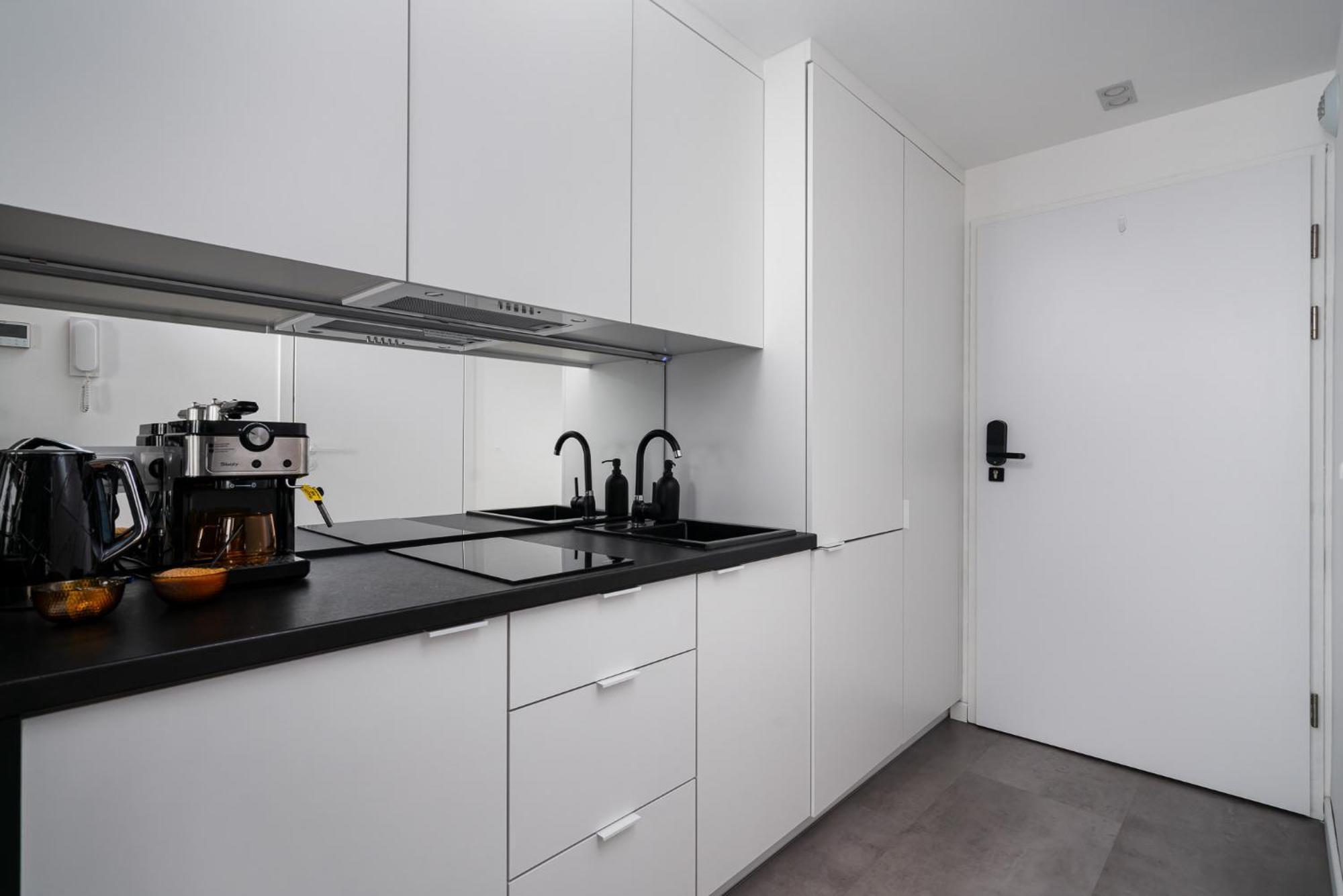 Apartments Wroc'Love By Me &301 Legnicka & Self Check-In 24H & Lift & Air Conditioning Breslávia Exterior foto